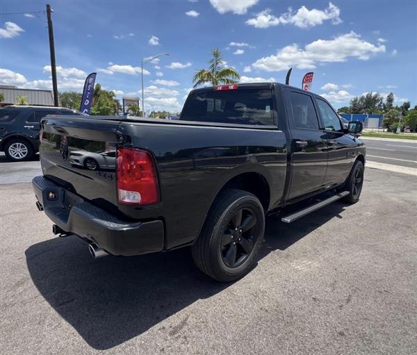 ram ram 1500 pickup 2018 1C6RR7KT2JS219939 image ram ram 1500 pickup 2018 1C6RR7KT2JS219939 image